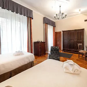 Hotel Alvar Fanez